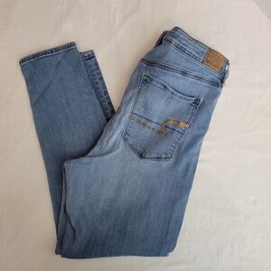 American Eagle Outfitters Light Blue Skinny Jeans